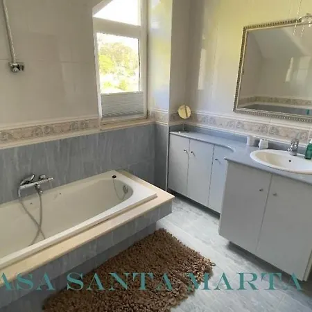 Casa Santa Marta Cies *