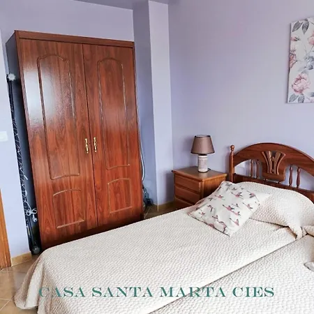 Casa Santa Marta Cies * Cangas do Morrazo